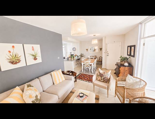 4 BEDROOM APARTMENT FOR SALE IN ESSENWOOD